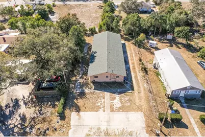 140 Avenue W NW #2, Winter Haven, FL 33881 - Photo 3