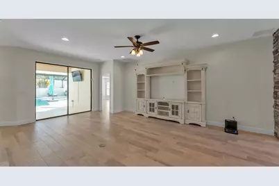 3939 Sunset Lake Drive, Lakeland, FL 33810 - Photo 11