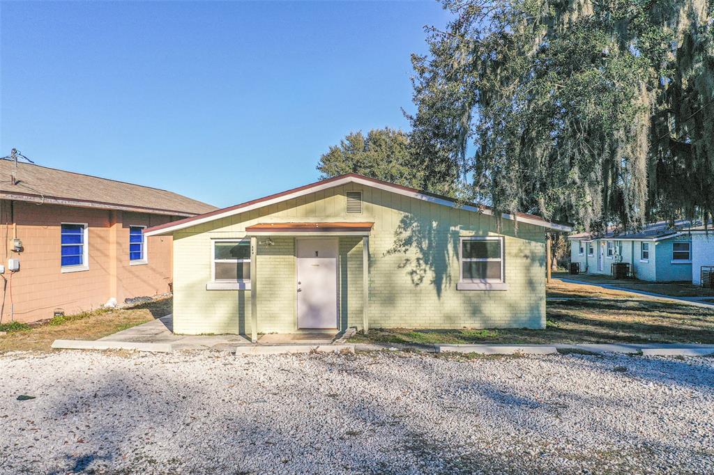 114 E Northside Dr #3 - 114 E Northside Dr #3, Lake Wales, FL 33853 Luxury Property | Jose Angel Pina