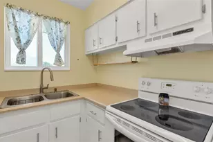 1600 W Lake Parker Dr, Lakeland, FL 33805 - Photo 15