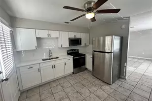 845 Castle Way, Lakeland, FL 33803 - Photo 7