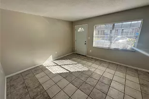 845 Castle Way, Lakeland, FL 33803 - Photo 3