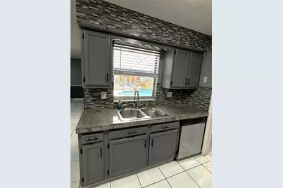 2324 Creek Side Drive, Lakeland, FL 33811 - Photo 19