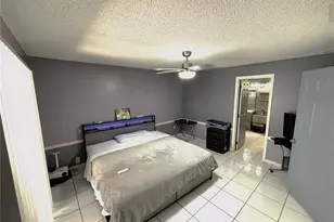 2324 Creek Side Dr, Lakeland, FL 33811 - Photo 11