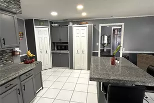 2324 Creek Side Dr, Lakeland, FL 33811 - Photo 21