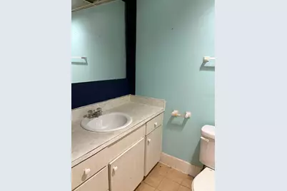 1900 S Kanner Highway #5-204, Stuart, FL 34994 - Photo 9