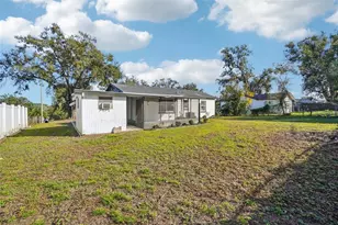 13929 2nd St, Dade City, FL 33525 - Photo 31