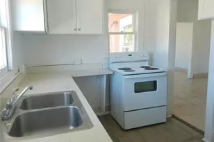 1148 Oakhill St, Lakeland, FL 33815 - Photo 7