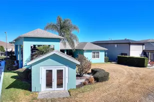 1030 Crossroads Dr, Polk City, FL 33868 - Photo 11