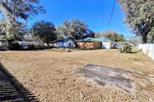 112 Amy Cir, Lakeland, FL 33809 - Photo 17