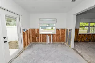 8100 Overlook Pl NE, Saint Petersburg, FL 33702 - Photo 19