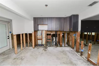 8100 Overlook Place NE, Saint Petersburg, FL 33702 - Photo 7