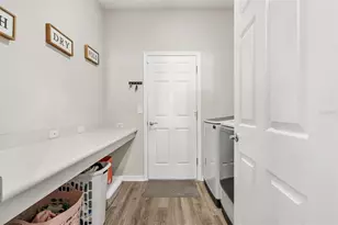 1056 Aruba Ave, Mulberry, FL 33860 - Photo 17