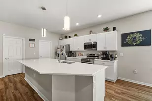 1056 Aruba Ave, Mulberry, FL 33860 - Photo 7