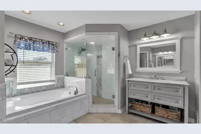 2409 Jenna Ln, Lakeland, FL 33813 - Photo 9