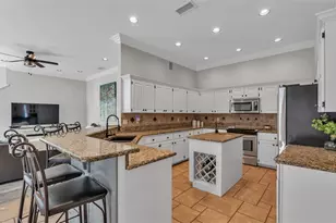 2409 Jenna Ln, Lakeland, FL 33813 - Photo 5