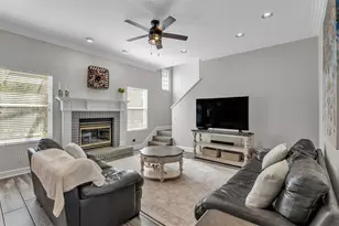 2409 Jenna Ln, Lakeland, FL 33813 - Photo 3