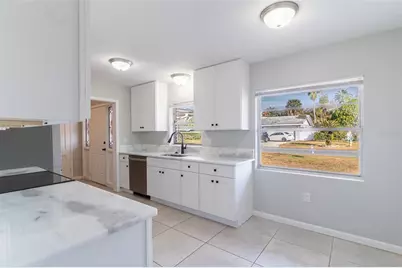 124 Shelley Drive, Winter Haven, FL 33884 - Photo 5