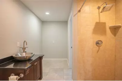 124 Shelley Drive, Winter Haven, FL 33884 - Photo 13