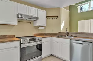 4024 Windchime Ln, Lakeland, FL 33811 - Photo 7