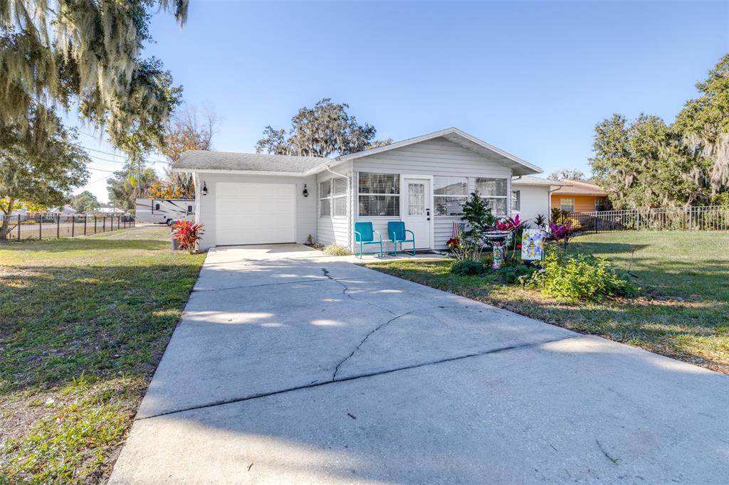 4742 Cypress Dr - 4742 Cypress Dr, Lake Wales, FL 33898 Luxury Property | Jose Angel Pina
