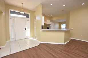 2426 Colonel Ford Dr, Lakeland, FL 33813 - Photo 7