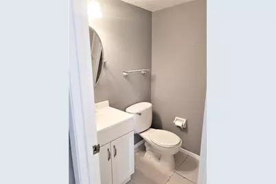 1836 N Crystal Lake Drive #113, Lakeland, FL 33801 - Photo 11