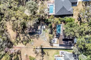 6572 Forestwood Dr W, Lakeland, FL 33811 - Photo 23