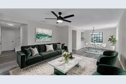 6572 Forestwood Drive W, Lakeland, FL 33811 - Photo 3