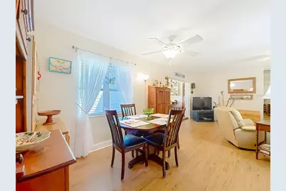 143 E Lemon Street, Lady Lake, FL 32159 - Photo 15