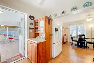 143 E Lemon St, Lady Lake, FL 32159 - Photo 19