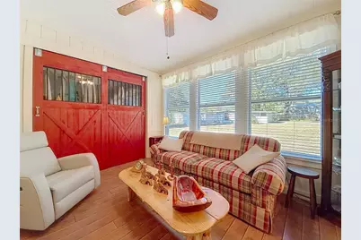 143 E Lemon Street, Lady Lake, FL 32159 - Photo 21