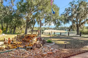 143 E Lemon St, Lady Lake, FL 32159 - Photo 43