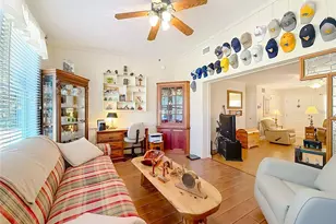 143 E Lemon St, Lady Lake, FL 32159 - Photo 23