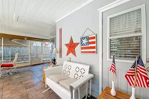 143 E Lemon St, Lady Lake, FL 32159 - Photo 41