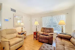 143 E Lemon St, Lady Lake, FL 32159 - Photo 11