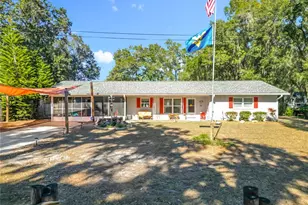 143 E Lemon St, Lady Lake, FL 32159 - Photo 5