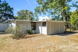 143 E Lemon St, Lady Lake, FL 32159 - Photo 45