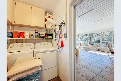 143 E Lemon Street, Lady Lake, FL 32159 - Photo 39