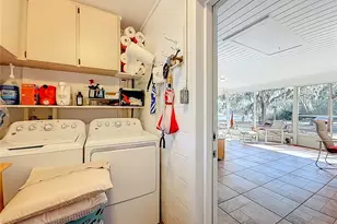 143 E Lemon St, Lady Lake, FL 32159 - Photo 39