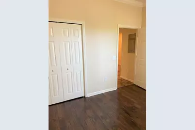 489 Enclave Place #31, Lakeland, FL 33803 - Photo 7