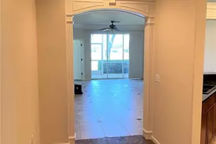 489 Enclave Pl, Lakeland, FL 33803 - Photo 9