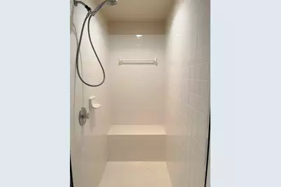 489 Enclave Place #31, Lakeland, FL 33803 - Photo 27