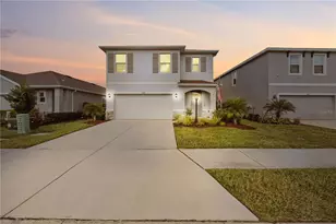 3307 Hilltop Cir, Bradenton, FL 34211 - Photo 1