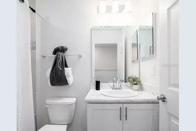 2789 Idyll Lakes Circle, Plant City, FL 33566 - Photo 9