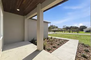 2407 Old Medulla Rd, Lakeland, FL 33811 - Photo 11