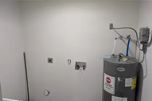 101 Voss Ct, Sebring, FL 33876 - Photo 9