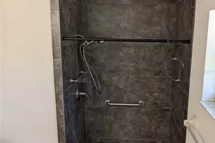 101 Voss Ct, Sebring, FL 33876 - Photo 5