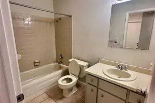 101 Voss Ct, Sebring, FL 33876 - Photo 9