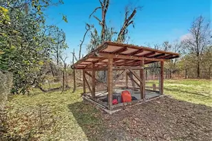 3809 Porter Rd, Lithia, FL 33547 - Photo 27